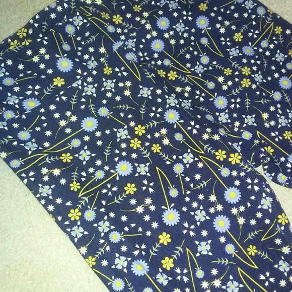 LuLaRoe Leggings - Picture 3 of 3